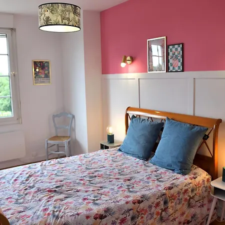 Le Du Cerisier بيت للعطل *