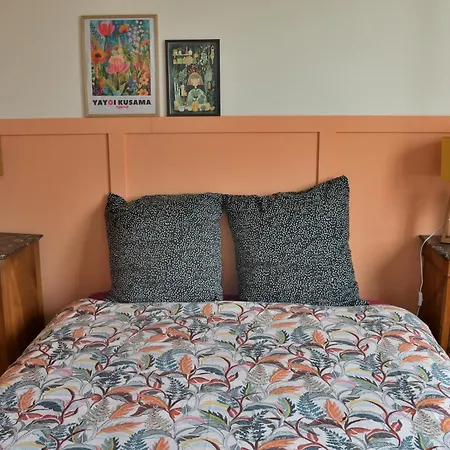 Le Du Cerisier بيت للعطل